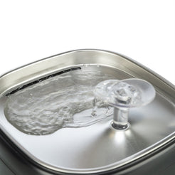 Trixie Drinkfontein Aqua Pure Kunststof / Rvs Zwart 18X18X14,5 Cm